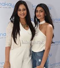 Shweta tiwari as mom, shweta tiwari as daughter. Shweta Tiwari And Her Daughter Palak Most Beautiful Indian Actress Beautiful Indian Actress Indian Actresses