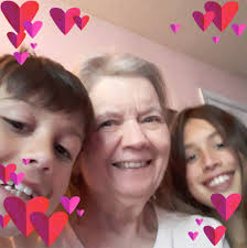 What are the favorite Montana dive bars?