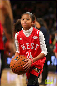By 14 or 15 years old he prob got his growth spurt and grew like 4, 5. Kobe Bryant S 13 Year Old Daughter Gianna Dies In Helicopter Crash With Her Father Photo 4422639 Gianna Bryant Kobe Bryant Rip Pictures Just Jared