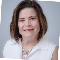 Roxanne Putnam's Instagram, Twitter & Facebook