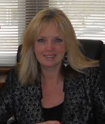 Auburn Town Manager Recognized for Committee to Empower Local Women