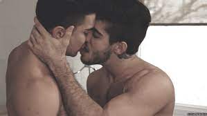 What are some good tips to make love to a gay man? - Quora
