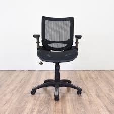Bayside furnishings metrex iv mesh office chair fully adjustable armrestsmaximum load weight is 300 lbspneumatic height adjustment with swivel Desk Chairs Bayside Desk Chair