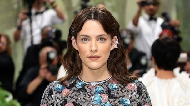 Riley Keough says she wants to preserve Elvis Presley's Graceland: 'Our family home' | GMA