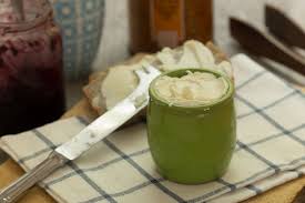 Margarine Maison Sans Huile De Palme Vegan Au Vert Avec Lili Beurre Vegan Recettes De Cuisine Huile De Palme