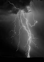 The model is 167 cm tall and wears size l. Lightning 2011 08 24 6737 Black And White Landscape Lightning Photography Lightning