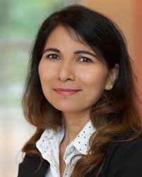 Wickless candles with warming lamp for strong scent