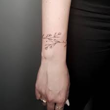 Pin On Tatuajes In 2020 Simple Wrist Tattoos Wrist Tattoos Wrist Tattoos For Women