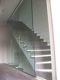 Parapetto In Vetro Per Scala Parapetti E Corrimano Pinterest Scale Parapetto Scala Vetrate