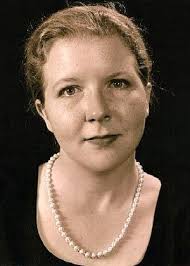 Roxanne Burnett: Movies, TV, and Bio