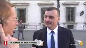 Il trentenne cubano josé carlos alvarez aguila, compagno del portavoce di palazzo chigi rocco casalino, è stato segnalato all'ufficio antiriciclaggio della banca. M5s Casalino Sarti Si E Nascosta Dietro Il Mio Nome L Ex Compagno Falso Sapeva Di Maio Espulsione Doverosa La Repubblica