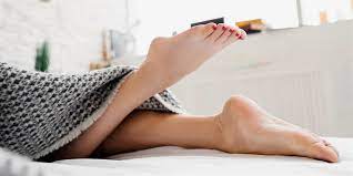 How To Heal Dry Cracked Heels According To Dermatologists
