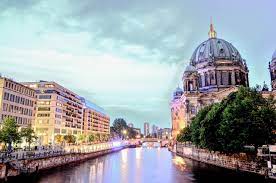 Berlín, que es la capital de alemania, es una destacada ciudad que sirve como puerta de ingreso al país, es por eso que cuenta con varios aeropuertos que facilitan el acceso a los turistas qu vienen de. Join Us In 2019 As We Help Entrepreneurs In Berlin Launch Global Startups