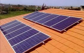 Tenaga solar dihasilkan daripada radiasi cahaya matahari. Kerajaan Perkenal 3 Inisiatif Pasang Panel Solar Di Kediaman Bangunan Mykmu Net