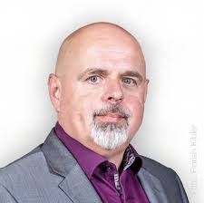 Staff — St. Pölten University of Applied Sciences