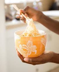 Dengar ceritanya motif pembunuhan along spoon adalah kerana cemburu buta dengan hubungan along spoon dengan si isteri pembunuh. Motif Pembunuhan Along Spoon
