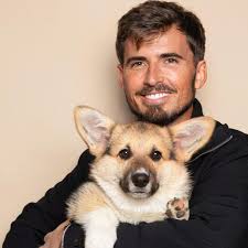 Paul Raymond, vétérinaire à la clinique de Crozatier (Paris, 12e), a  récemment réussi son examen pour devenir spécialiste NAC ! 👏 Il vous donne  donc son NAC préféré, ce qui va peut-être