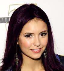 How To Dye Your Hair Purple Without Bleach There Are 2 Options To Dye Your Hair Purple Without Bleach Hair Color Dark Dark Purple Hair Hair Inspiration Color