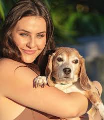 Meet Samantha McGraw