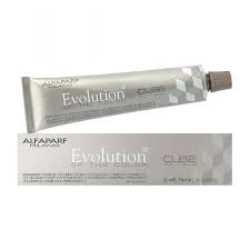 Base cremosa enriquecida com agentes condicionantes e lípidos. Coloracao Alfaparf Evolution 6 35 Louro Escuro Dourado Acaju Sofi Cosmeticos