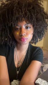 Ashia Robinson's Instagram, Twitter & Facebook