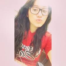 Olivia Macias (@OliviaM88395457)