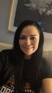 Posting again as I only got a couple of responses last time. Be nice, I'm a  sensitive girl. Also, I wear glasses more often than not so this picture is  rare. 🤣 |