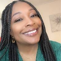 Marcie Bennett's Instagram, Twitter & Facebook