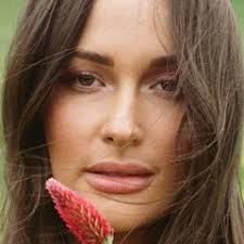 Selling Sunset' star Christine Quinn is vying for a 'RHOBH' diamond