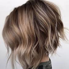 You can rock a layered bob no matter what face shape or hair texture you have. 25 Chic Short Hairstyles For Thick Hair