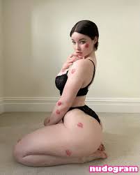 Okichloeo  okiichloeo Nude Leaks OnlyFans Photo 6 - Nudogram v2.1