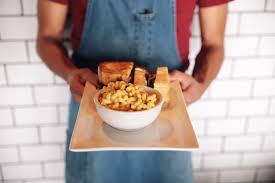 Food expeditors are the link between the kitchen staff and the customers. Understanding The Unique Qualities Of The Expediter Role
