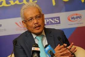 Previously, two ministers in the prime minister's department (economic affairs) minister datuk seri. Hamzah Zainuddin Dicadang Ganti Ahmad Faizal Ketuai Bersatu Perak Malaysia Today
