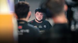Uzi Could Actually Be Done With League Of Legends Snowball Esports