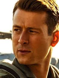 The Baltimorons' Review: A Beautifully Melancholic Holiday Treat