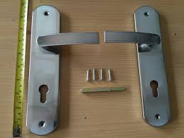 Kunci handle pintu kawat nyamuk soligen set alumunium tralis gagang. Jual Harga Murah Gagang Pintu Handle Pintu Kunci Pintu Rumah Berkualitas Ralali Com Harga Grosir 2021 Ralali Com