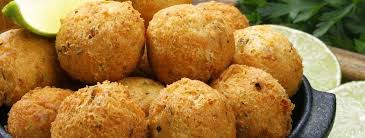 Recette Beignets De Thon Et Pomme De Terre Recette Recette Beignet Beignet Pomme De Terre Alimentation