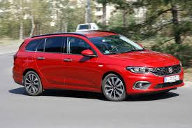 Odkryj nowy styl, funkcjonalności i technologię modelu. Fahrbericht Fiat Tipo Muss Es Immer Premium Sein