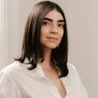 Abigail Mclean's Instagram, Twitter & Facebook