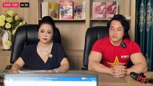 Ceo nguyễn phương hằng phá vỡ kỷ lục livestream tại việt nam với gần 300.000 người xem cùng lúc, vượt qua cả khánh vân và độ mixi Viá»‡t Nam Noi La Lam Ba PhÆ°Æ¡ng Háº±ng Livestream Gym Chua Duy Nguyá»…n Ä'áº¡i Há»™i Boc Phá»'t Chuáº©n Bá»‹ Báº¯t Ä'áº§u