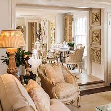 Check spelling or type a new query. Victoria Magazine On Instagram Arkansas Designer Debi Davis Debidavisinteriordesign Turned Her Love For Archite Home Decor Victoria Magazine Interior Design