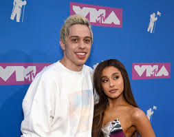 Pop star ariana grande has married her fiance dalton gomez in a tiny and intimate wedding. Ariana Grande Secretly Married Dalton Gomez How Does Pete Davidson Feel