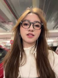 Alyssa Sendek's Instagram, Twitter & Facebook