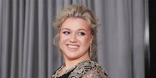 How Kelly Clarkson's Album Helped Her Soar to Stylish Heights