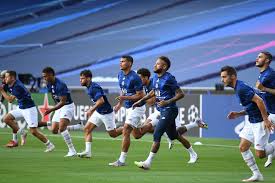 © panoramic mauricio pochettino psg c'est un choc des extrêmes qui opposera le champion en titre, paris, à la lanterne rouge, nîmes, ce mercredi soir (21 heures) au parc des princes. Psg Bayern Munich Decouvrez Les Compos Probables