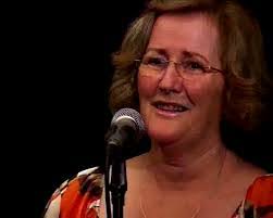 Pauline Hanley's Instagram, Twitter & Facebook