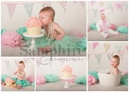First Birthday Cake Smash In Pink And Mint Green For This Little Girl Who Visited My For Her N Smash Cake Photoshoot Smash Cake Girl First Birthday Photos Girl