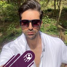 Some photos from 2013's Elect The Dead Symphony-Orca Orchestral tour in  Europe and Russia. Pictured with @erwinkhachikian and #danmonti  #throwbacksunday