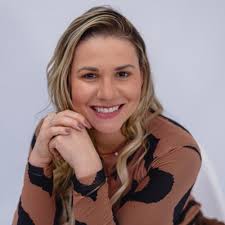 Hoje inicio um novo ciclo. Feliz em compartilhar que estou começando uma  nova etapa da minha jornada profissional! Agora, faço parte da equipe da GT  Capital, unindo minha experiência ao legado da… |