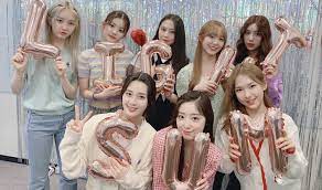 Check out their cover of btob's only one for me below. Cube Entertainment S New Girl Group Lightsum Reveals Scheduler For Debut With Vanilla Allkpop